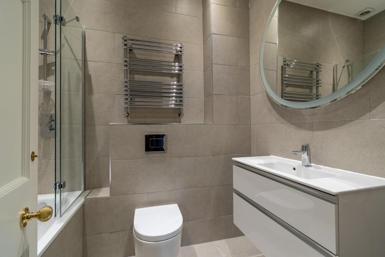 Apartamento Russell House Bath